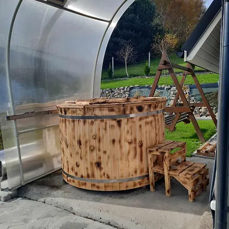 Nyaraló Domki- Limanowa, Z Balia I Sauna